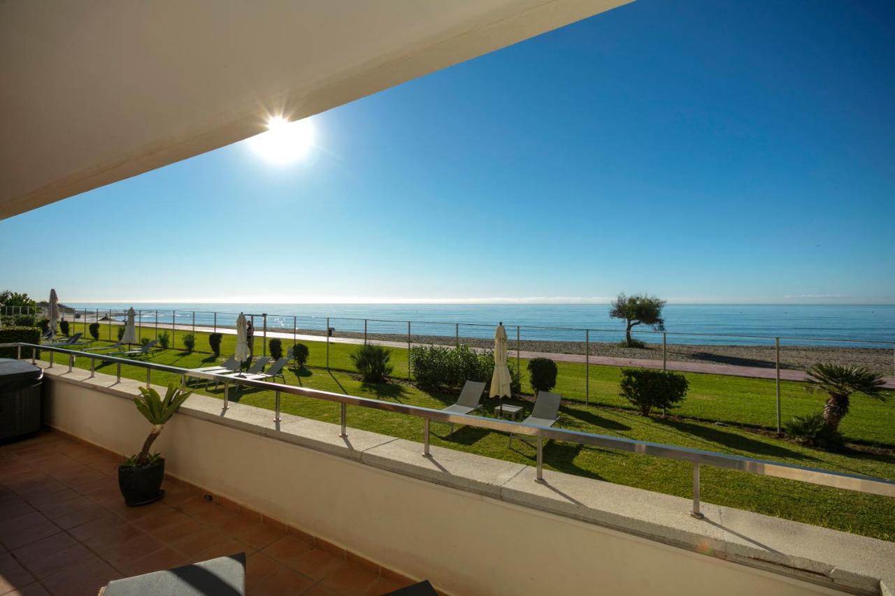 Appt 401-3-Bed-Heaven Beach-Paseo-All Year Heated Pool-Free Bikes Estepona Bagian luar foto