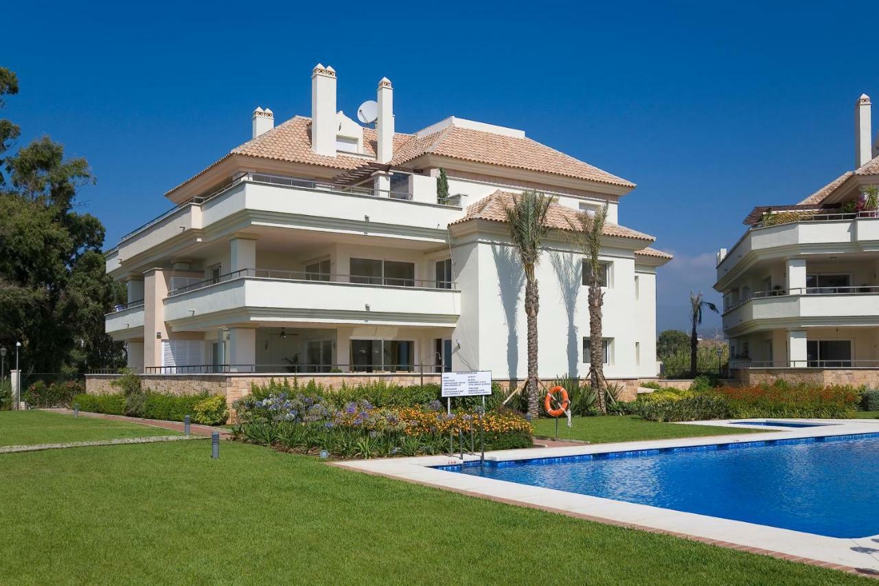 Appt 401-3-Bed-Heaven Beach-Paseo-All Year Heated Pool-Free Bikes Estepona Bagian luar foto