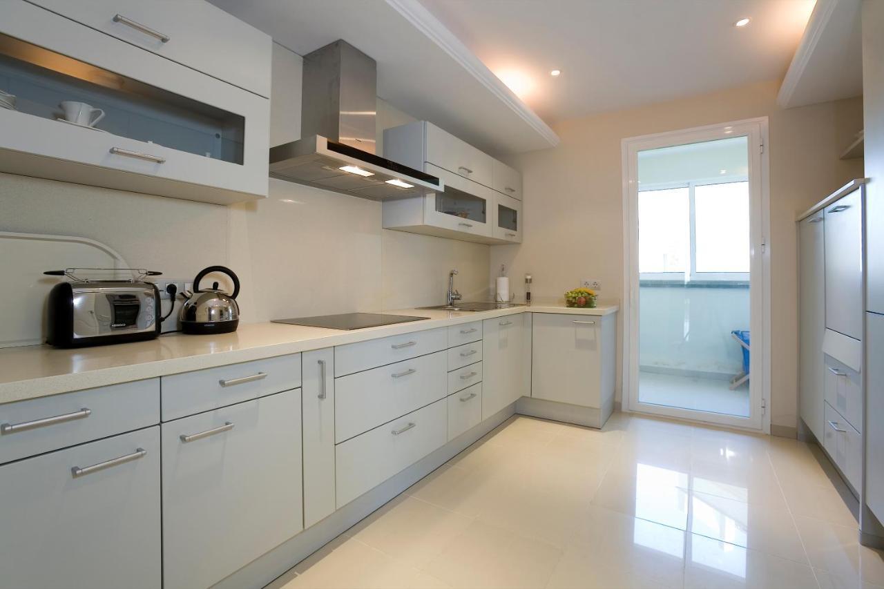 Appt 401-3-Bed-Heaven Beach-Paseo-All Year Heated Pool-Free Bikes Estepona Bagian luar foto