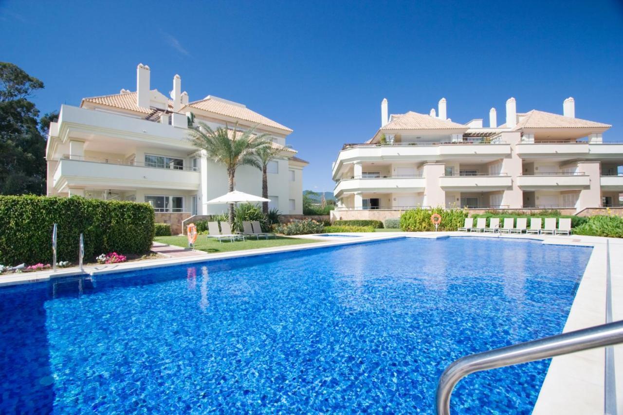 Appt 401-3-Bed-Heaven Beach-Paseo-All Year Heated Pool-Free Bikes Estepona Bagian luar foto