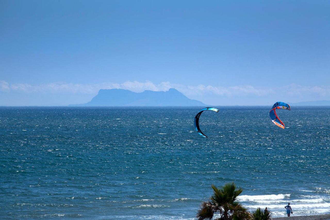 Appt 401-3-Bed-Heaven Beach-Paseo-All Year Heated Pool-Free Bikes Estepona Bagian luar foto
